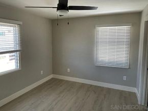 2136 Reed St, San Diego CA 92109