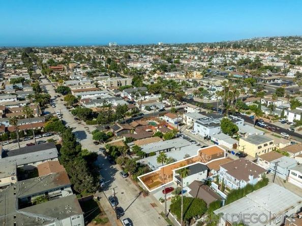 2136 Reed St, San Diego CA 92109