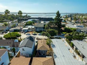 2136 Reed St, San Diego CA 92109