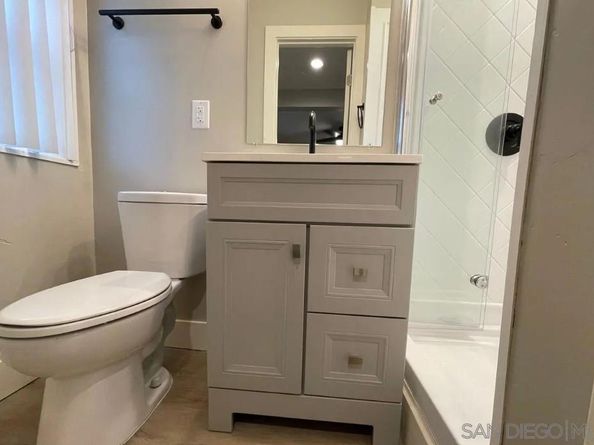 2136 Reed St, San Diego CA 92109