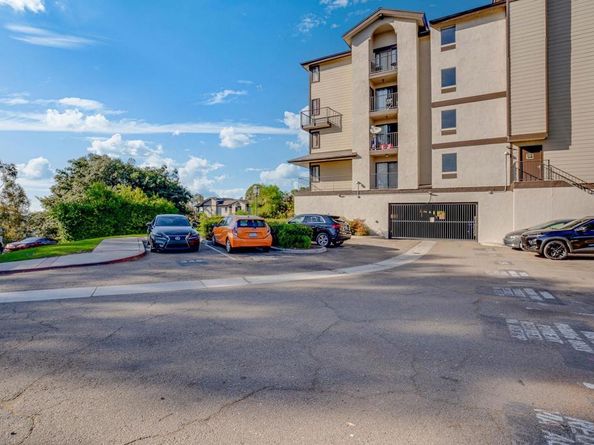 3955 Faircross Pl 80, San Diego CA 92115