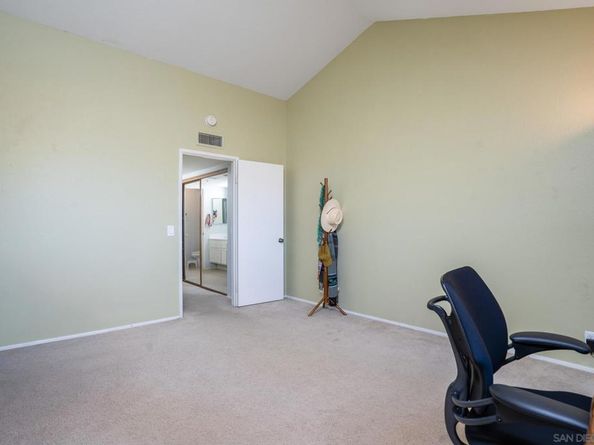 3955 Faircross Pl 80, San Diego CA 92115