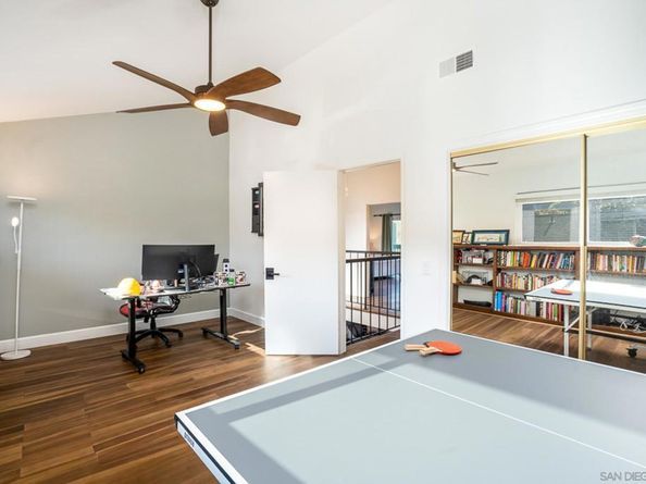 4718 Amberwood Ct, Carlsbad CA 92008