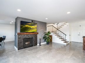 4718 Amberwood Ct, Carlsbad CA 92008