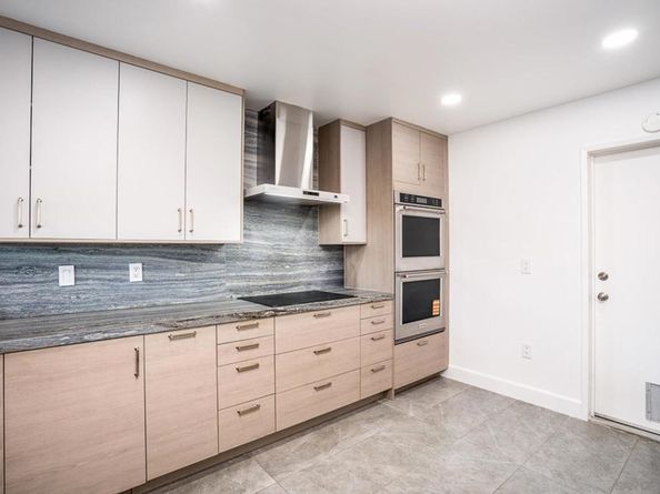 4718 Amberwood Ct, Carlsbad CA 92008