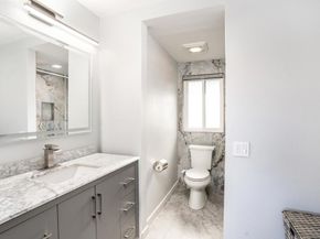 4718 Amberwood Ct, Carlsbad CA 92008