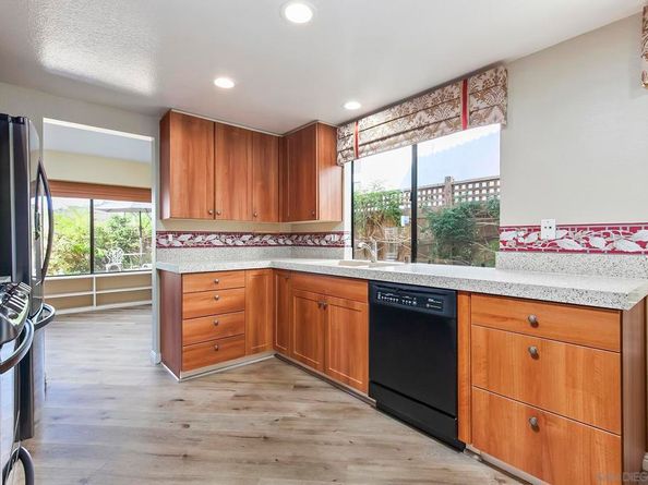 6317 Caminito Del Pastel, San Diego CA 92111