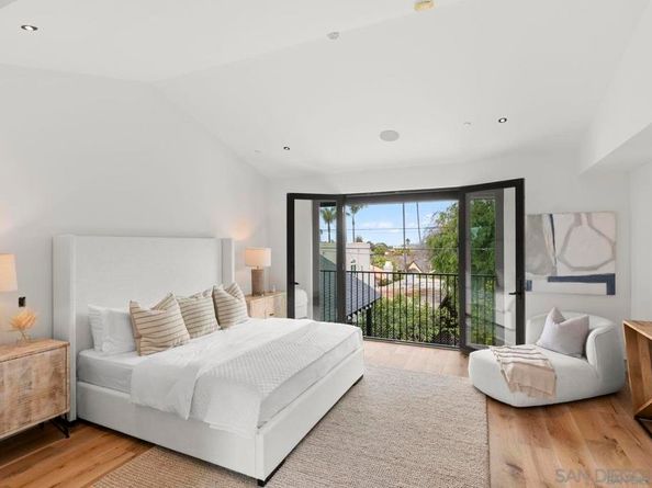 442 Westbourne St, La Jolla CA 92037