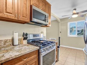 188 S Lincoln Ave 14, El Cajon CA 92020