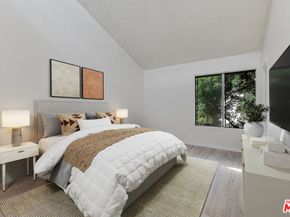 18316 Hatteras Street 21, Tarzana CA 91356