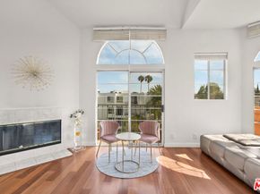 801 Lorraine Boulevard 301, Los Angeles CA 90005