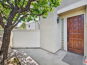 1754 11th Street 101, Santa Monica CA 90404