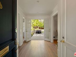 560 Loring Avenue, Los Angeles CA 90024