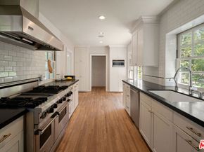 560 Loring Avenue, Los Angeles CA 90024
