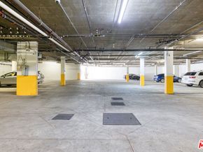 401 N Serrano Avenue 304, Los Angeles CA 90004
