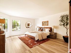 1942 Grace Avenue 118, Los Angeles CA 90068