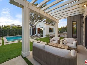 971 S Bundy Drive, Los Angeles CA 90049