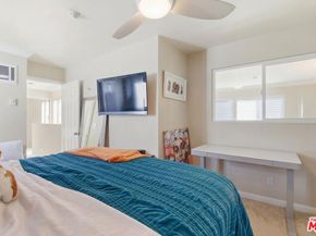 240 The 310, Redondo Beach CA 90277