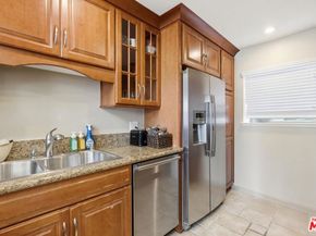 240 The 310, Redondo Beach CA 90277