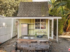 2123 Branden Street, Los Angeles CA 90026