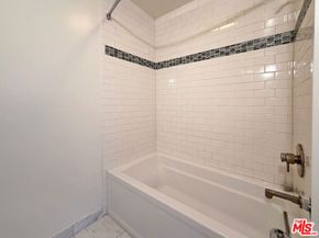 901 Ocean Avenue, Santa Monica CA 90403