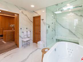 23018 Pacific Coast Highway, Malibu CA 90265