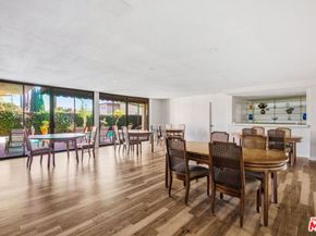 4454 Ventura Canyon Avenue 105, Sherman Oaks CA 91423