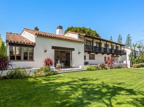 211 S Muirfield Road, Los Angeles CA 90004