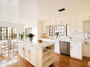 4818 Bonvue Avenue, Los Angeles CA 90027