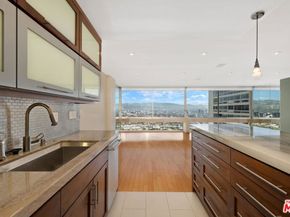 2220 Avenue Of The Stars 2203, Los Angeles CA 90067