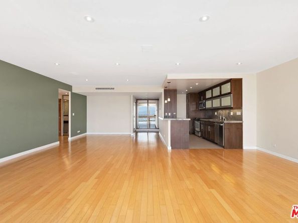 2220 Avenue Of The Stars 2203, Los Angeles CA 90067