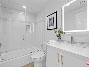 1840 Veteran Avenue 206, Los Angeles CA 90025