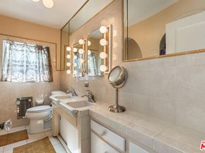 4115 Edgehill Drive, Los Angeles CA 90008