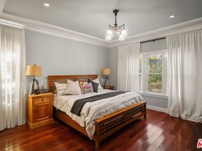 3457 Maplewood Avenue, Los Angeles CA 90066