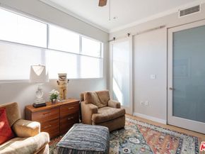 6732 W HEPBURN Way, Los Angeles CA 90038