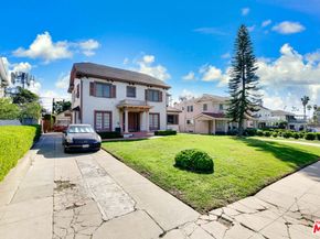 2136 S Victoria Avenue, Los Angeles CA 90016