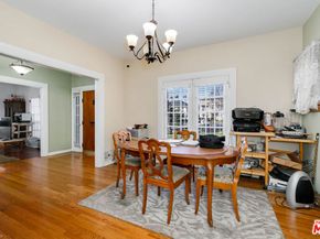 2136 S Victoria Avenue, Los Angeles CA 90016