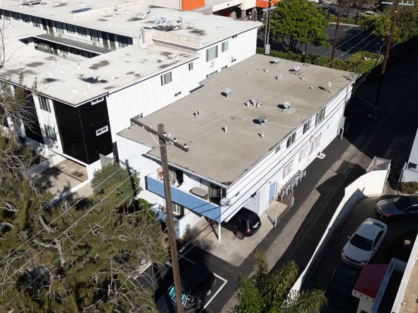 3766 S Canfield Avenue, Los Angeles CA 90034