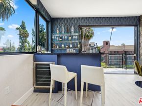 137 N Doheny Drive, West Hollywood CA 90048