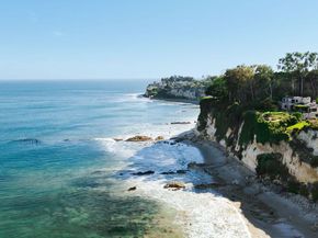 6825 Zumirez Drive, Malibu CA 90265