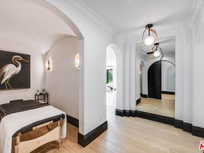 25201 Prado Del Misterio, Calabasas CA 91302
