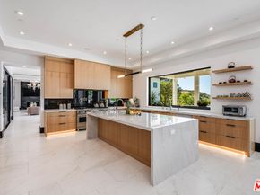 25201 Prado Del Misterio, Calabasas CA 91302