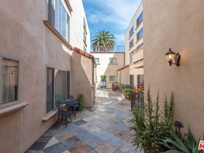 4466 Coldwater Canyon Avenue 205, Studio City CA 91604