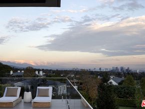 1660 Casale Road, Pacific Palisades CA 90272