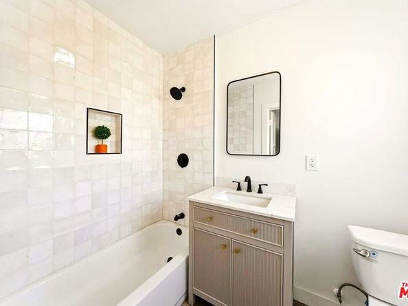 838 E 90th Street, Los Angeles CA 90002