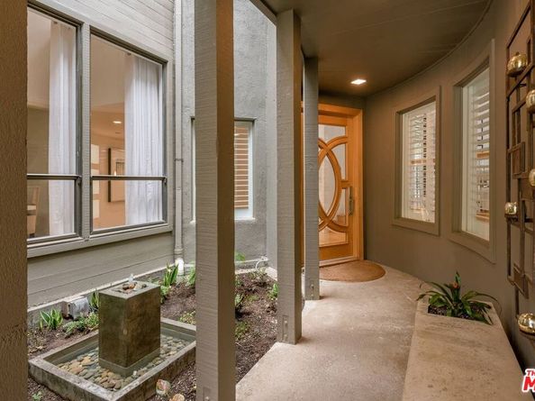 17765 Camino De Yatasto, Pacific Palisades CA 90272
