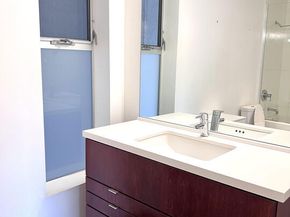 1200 N Sweetzer Avenue 8, West Hollywood CA 90069