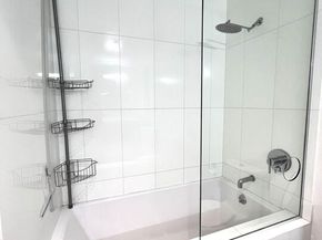 1200 N Sweetzer Avenue 8, West Hollywood CA 90069