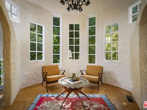 4213 Glenmuir Avenue, Los Angeles CA 90065