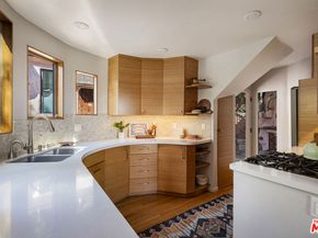 4213 Glenmuir Avenue, Los Angeles CA 90065